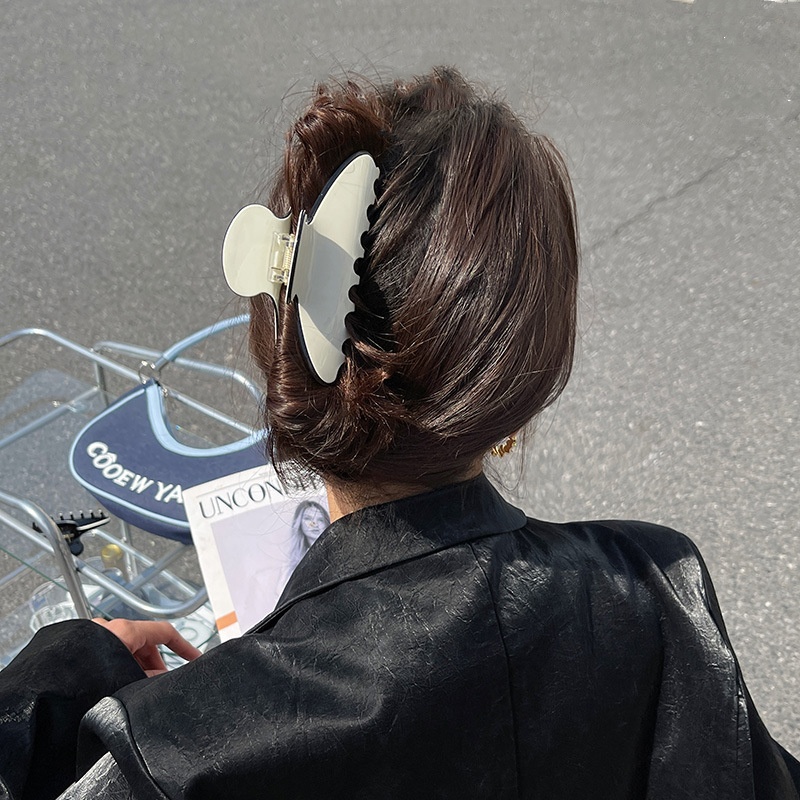 女性用の大きなアセテートヘア爪,エレガントなクリップ,モノク - Women Accessories Business のレビューと価格