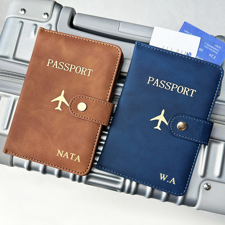 パーソナライズされた名前旅行パスポート財布高級飛行機男性ビジ - Women Accessories Business のレビューと価格