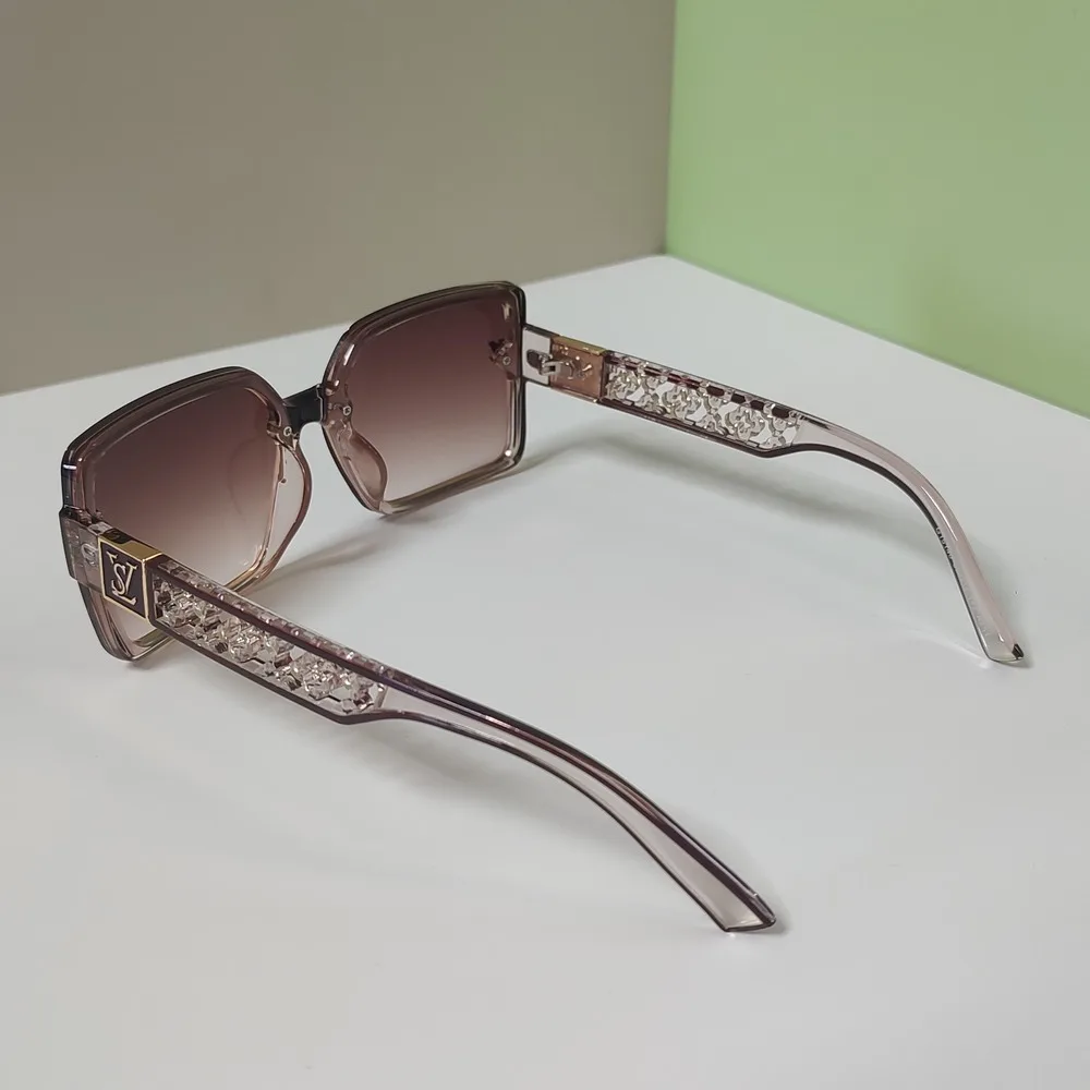 高級スタイリッシュなブランドサングラス女性と男性のためのオー - Sunglasses Oversized Square のレビューと価格