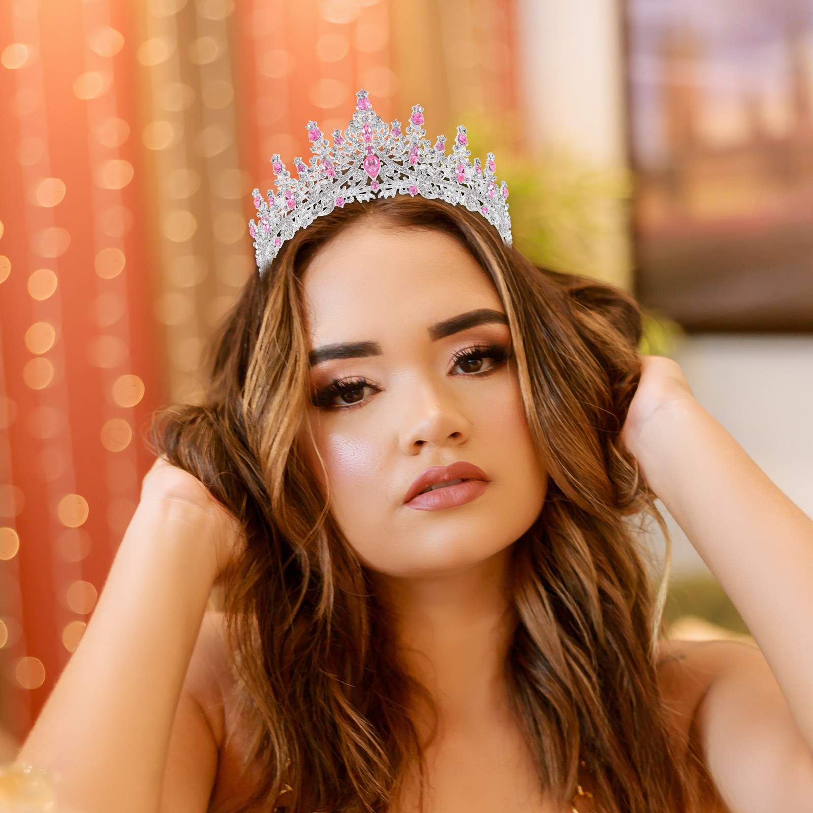 ラインストーンクラウンヘアアクセサリー 誕生日 ウェディング - Queen Accessories のレビューと価格